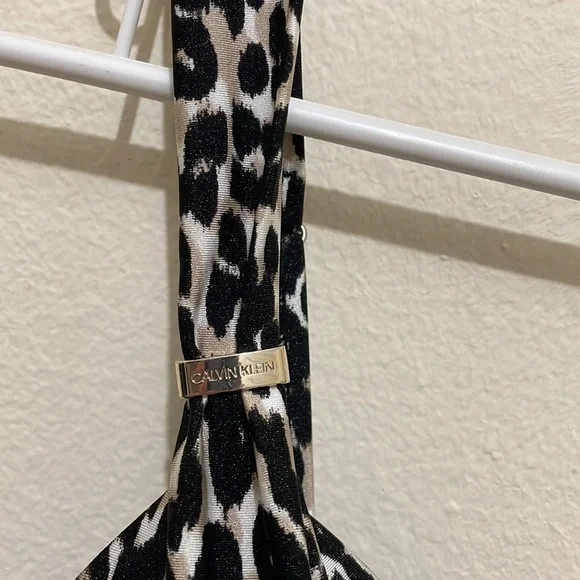 Calvin Klein animal print 1- piece bathing suit - Picture 3 of 6